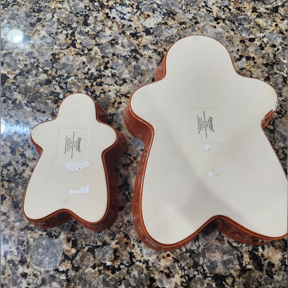 NEW Gingerbread Man Baking / Casserole Dishes / Serving Platter - Set of 2 - Picture 5 of 6